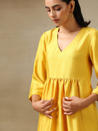 trueBrowns Yellow Textured Silk High Slit Gathered Kurta Set | Grocsy