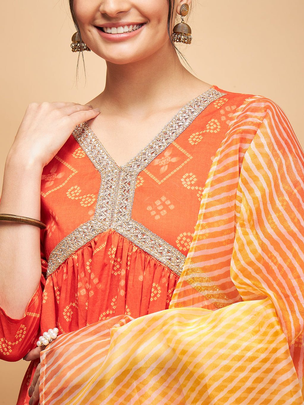 InWeave Women's Orange S Print Alia Cut Gota Work Kurta Set W Mustard Le Du | Grocsy