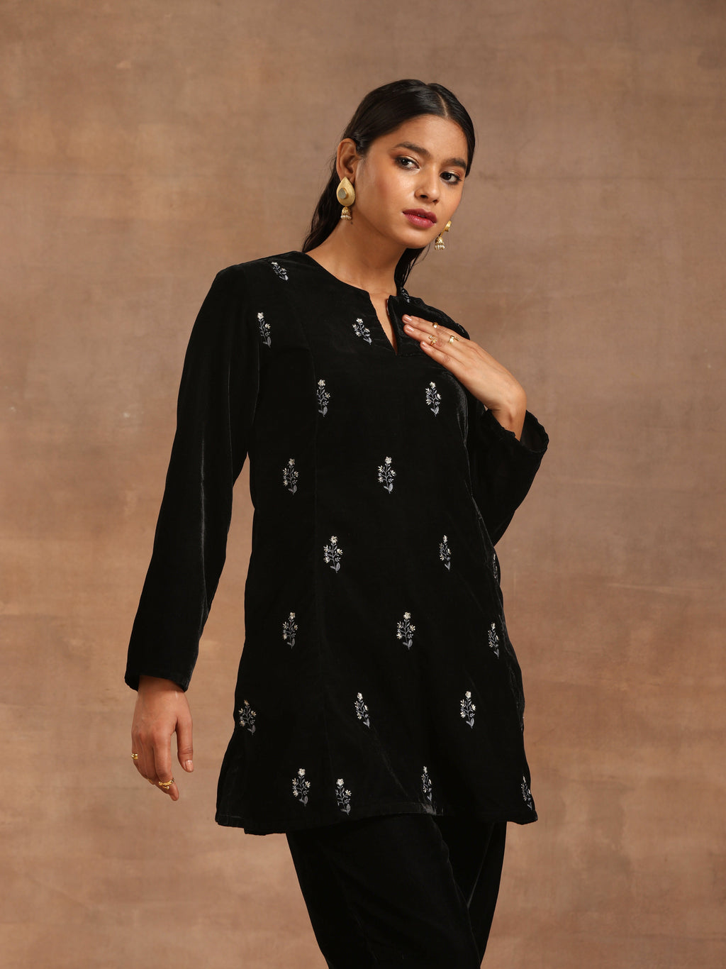 trueBrowns Black Velvet Embroidered Relaxed Co-ord Set | Grocsy