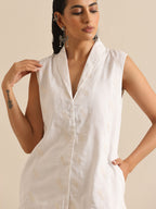 trueBrowns White Pineapple Sleeveless Jacket Pant Set | Grocsy