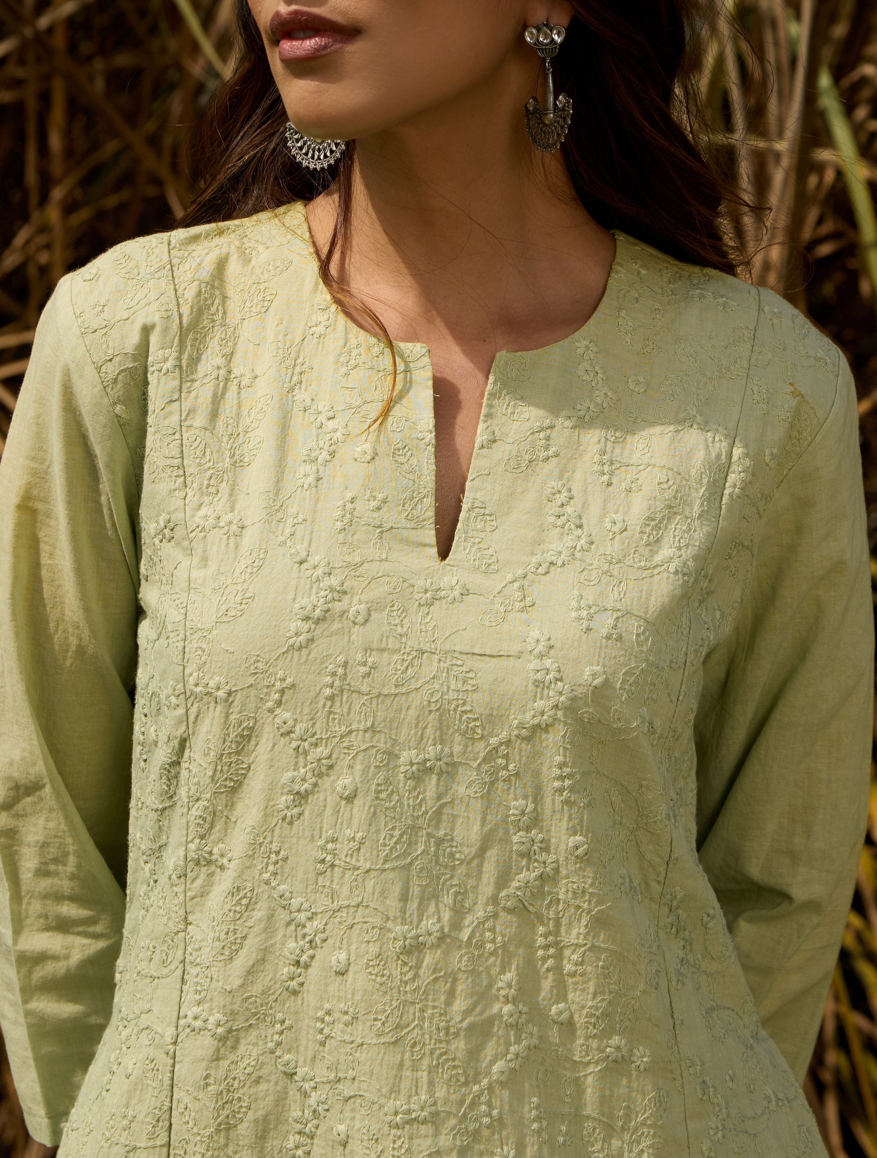 trueBrowns Green Cotton Embroidered Co-ord Set | Grocsy