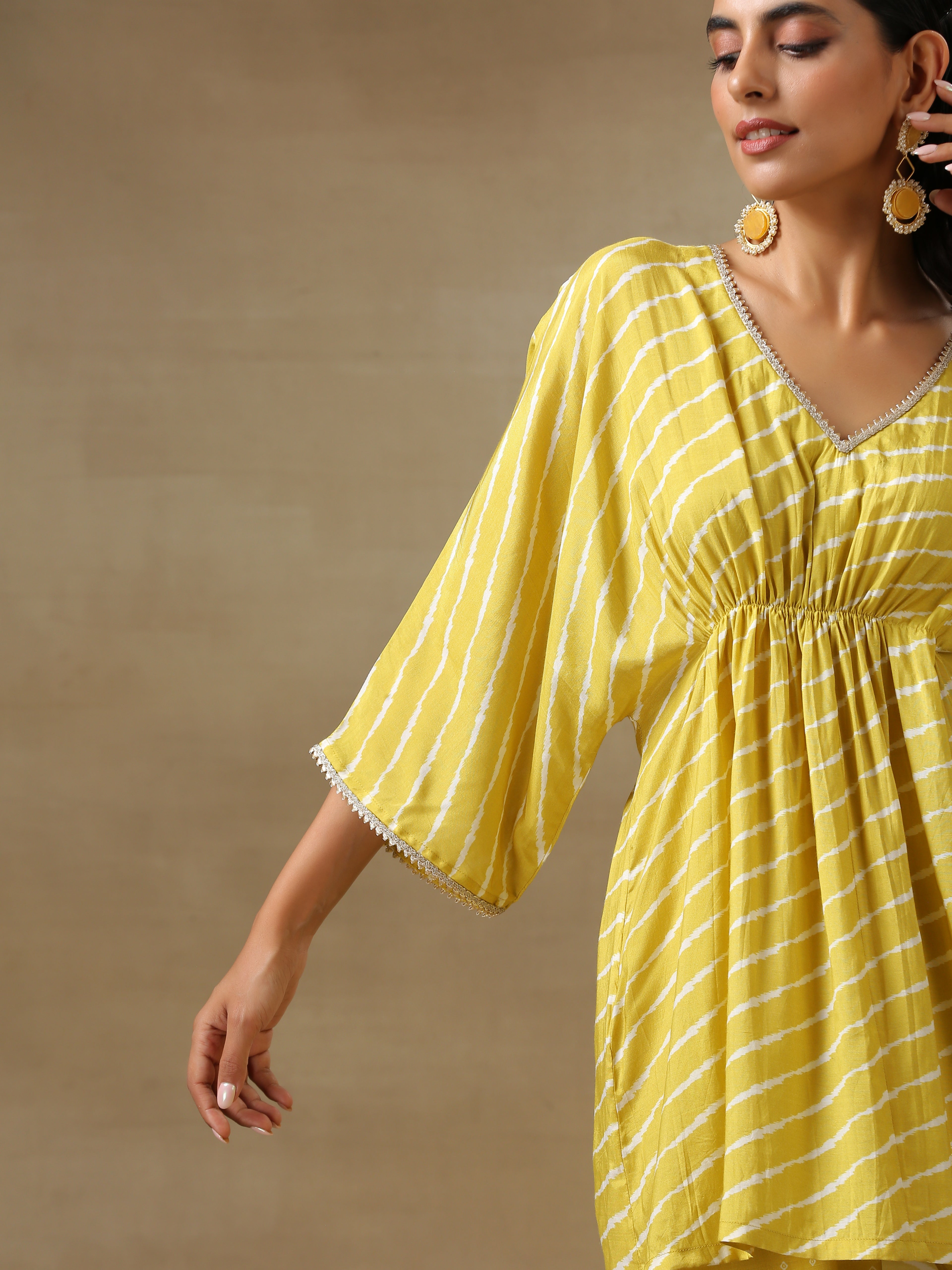 trueBrowns Lime Green Bandhani Printed Silk Drop Shoulder Co-Ord Set | Grocsy
