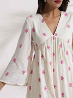 trueBrowns Off-White Cotton Floral Embroidered Flared Kurta Set | Grocsy