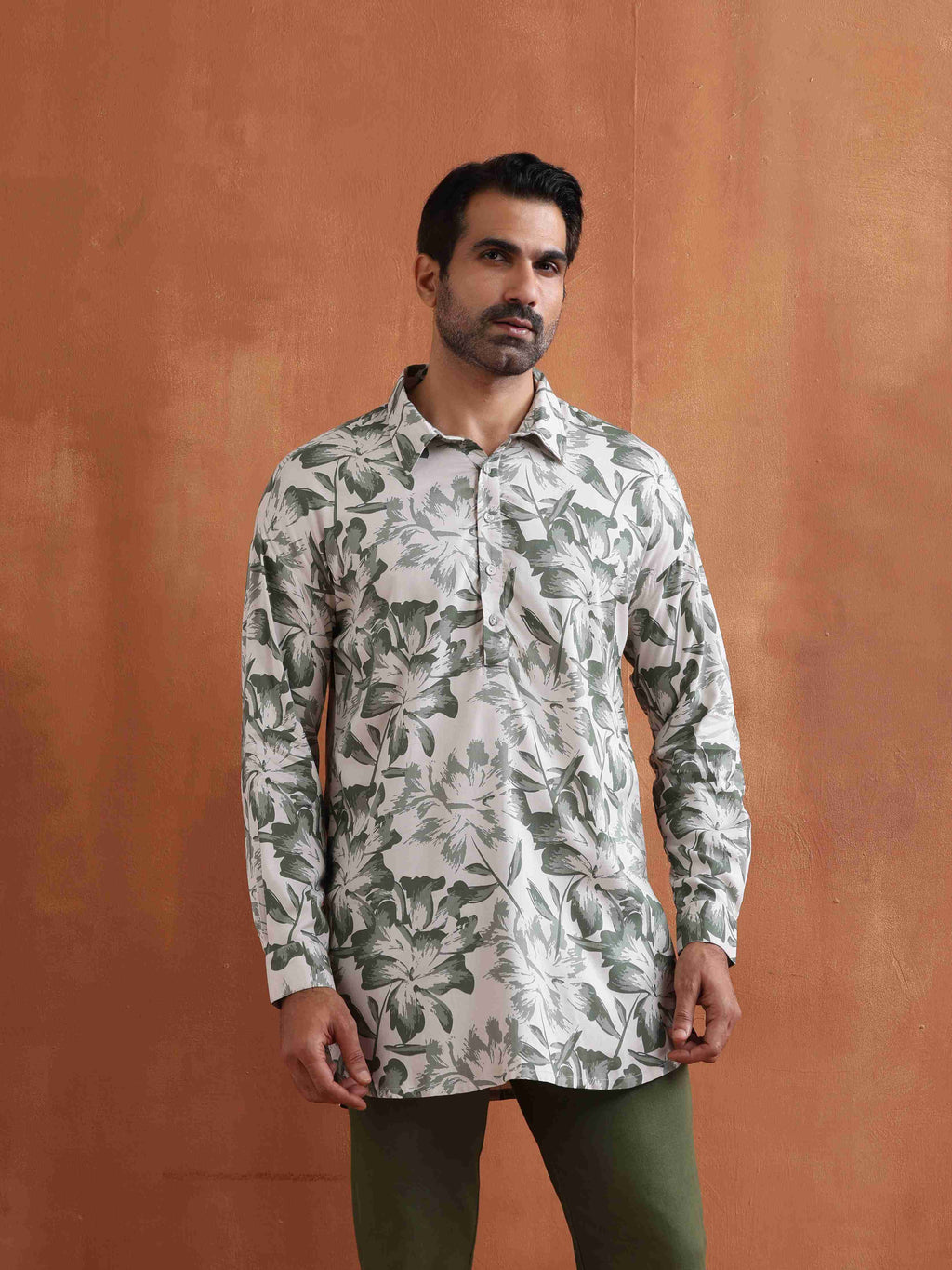 trueBrowns Men's Off White Printed Short Kurta | Grocsy