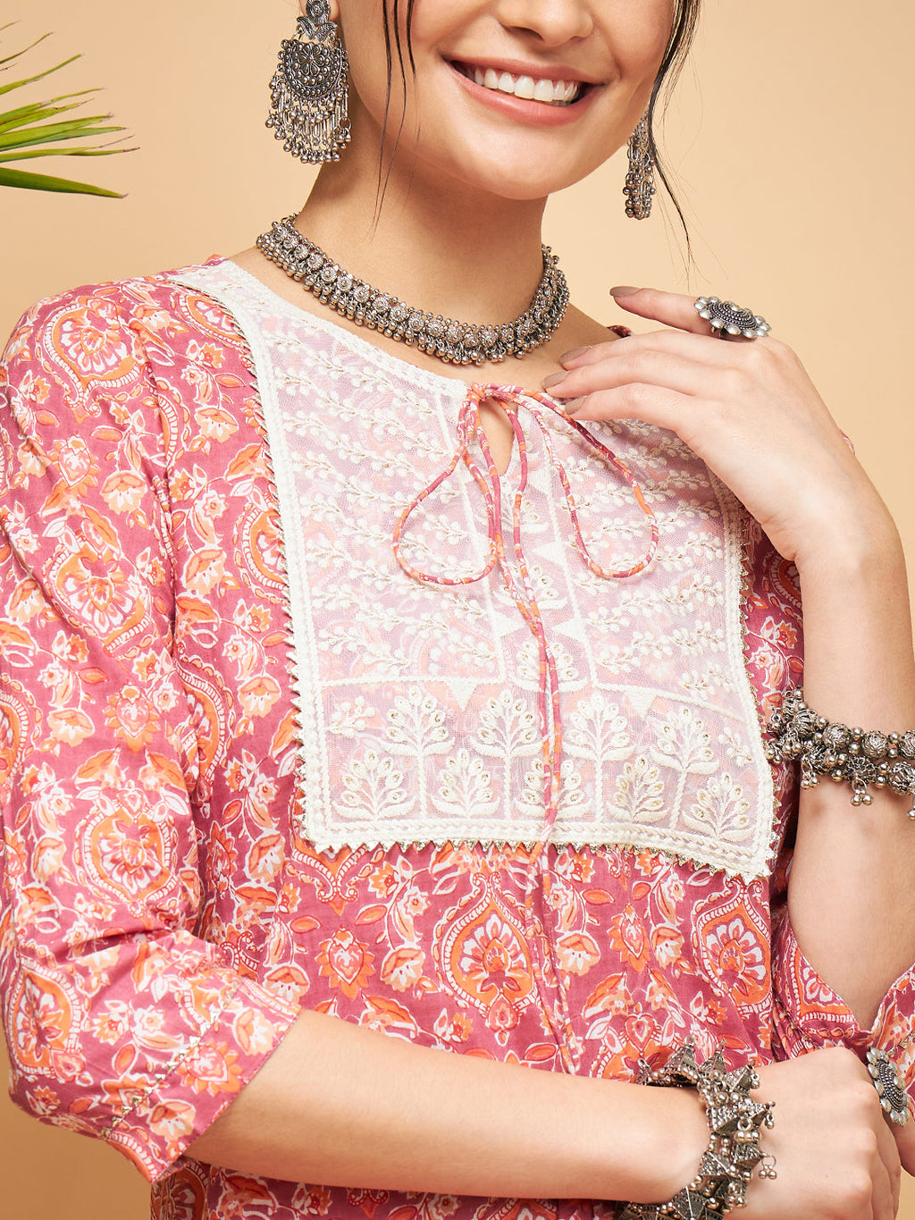 InWeave Women's Dusty Pink Paisley Patch Straight Kurta | Grocsy