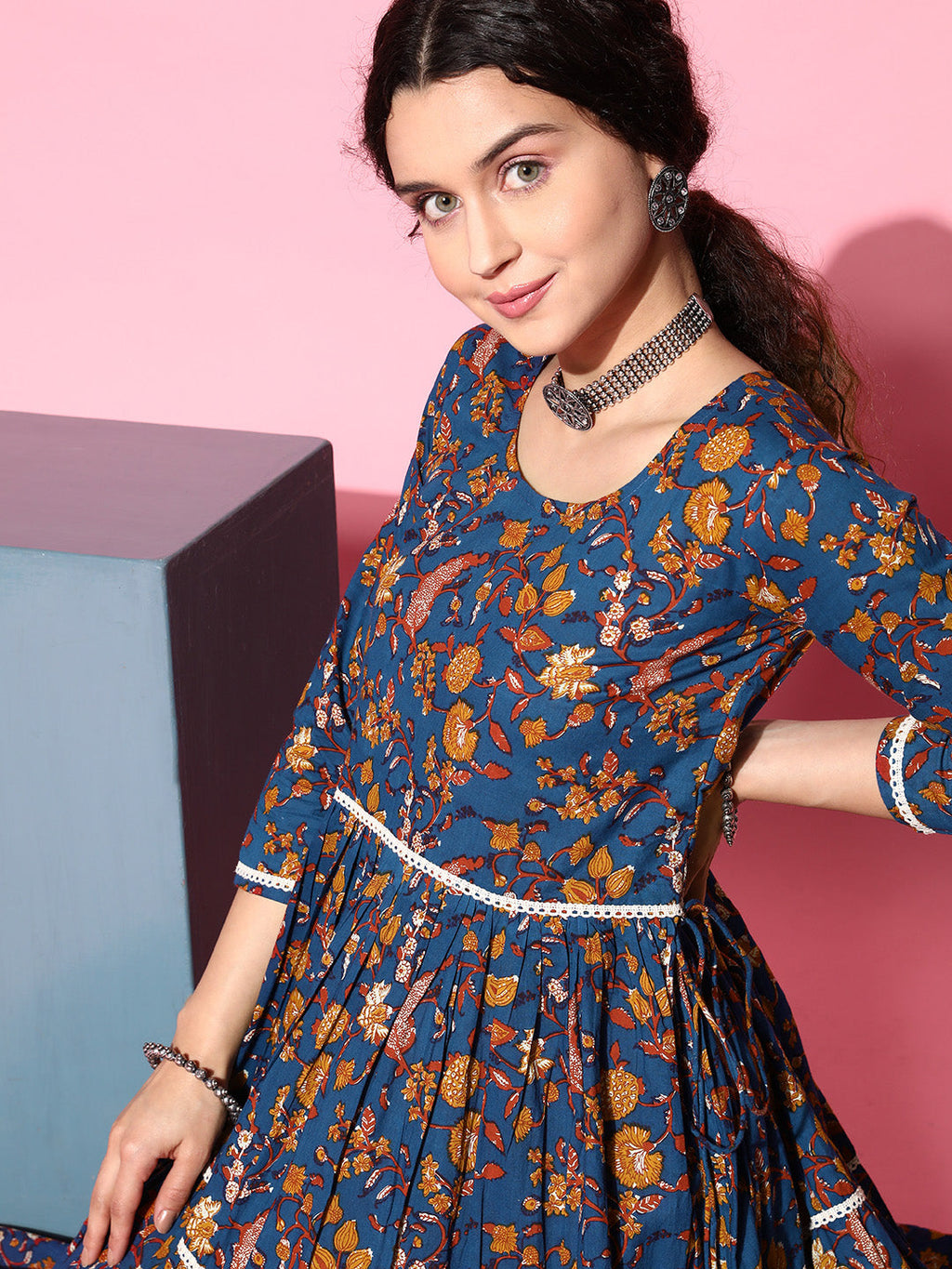 InWeave Women's Blue Floral Print Dress With Lace | Grocsy