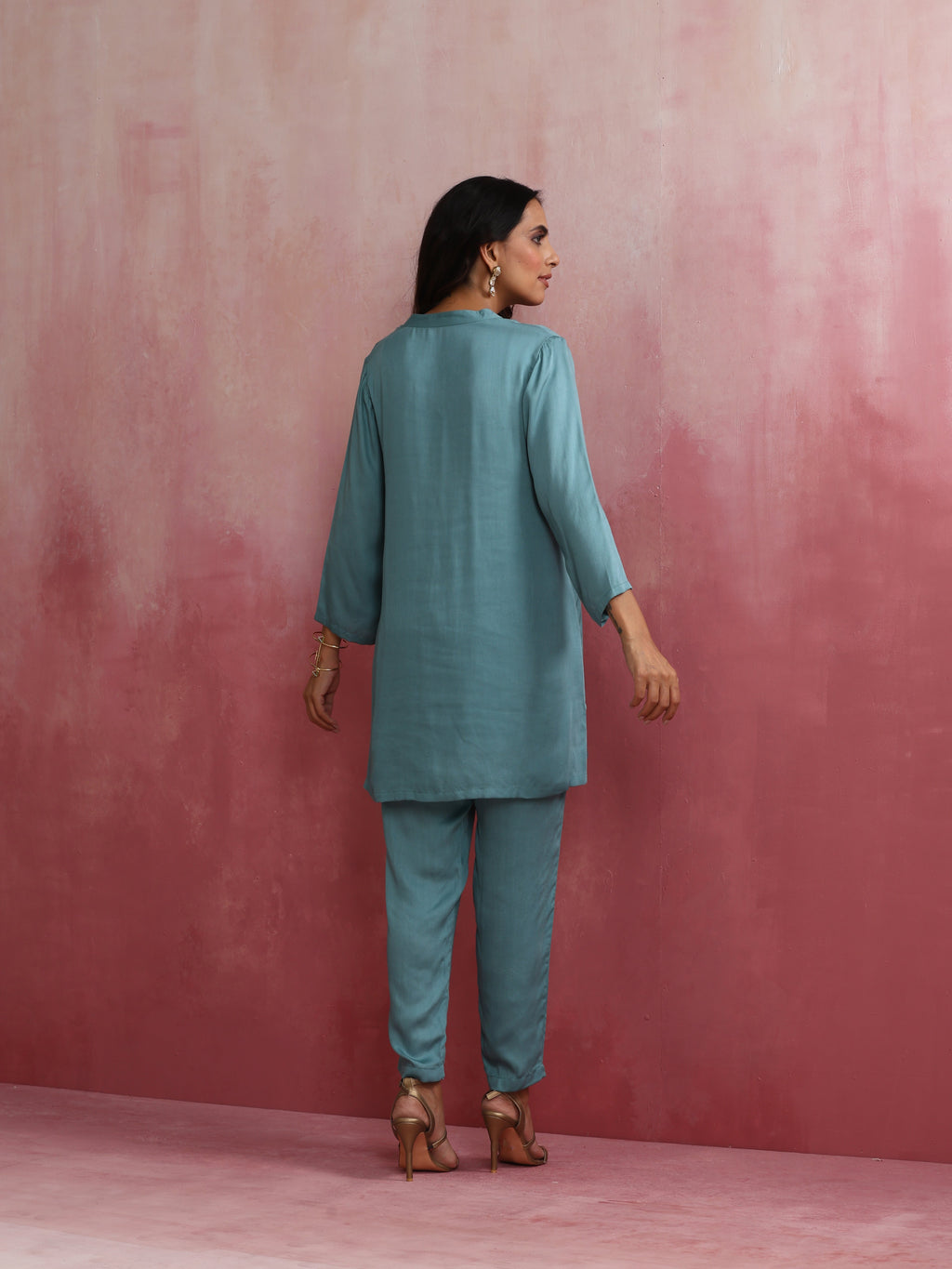 trueBrowns Light Blue Modal Straight Kurta Co-ord Set | Grocsy