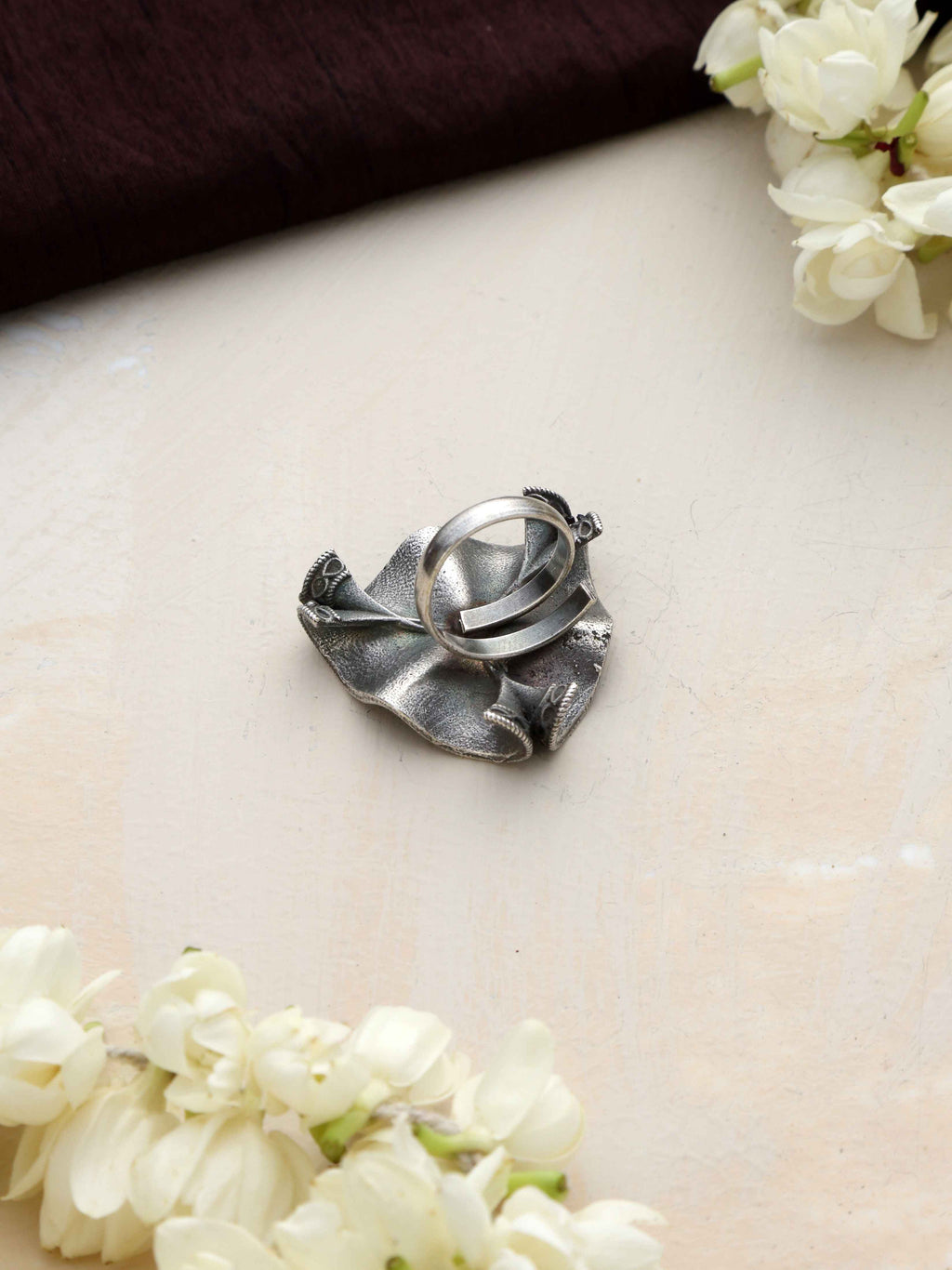 trueBrowns Silver Tone Floral Petal Ring | Grocsy