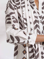 trueBrowns White Cotton Stripe Print Pleated Kurta Set | Grocsy