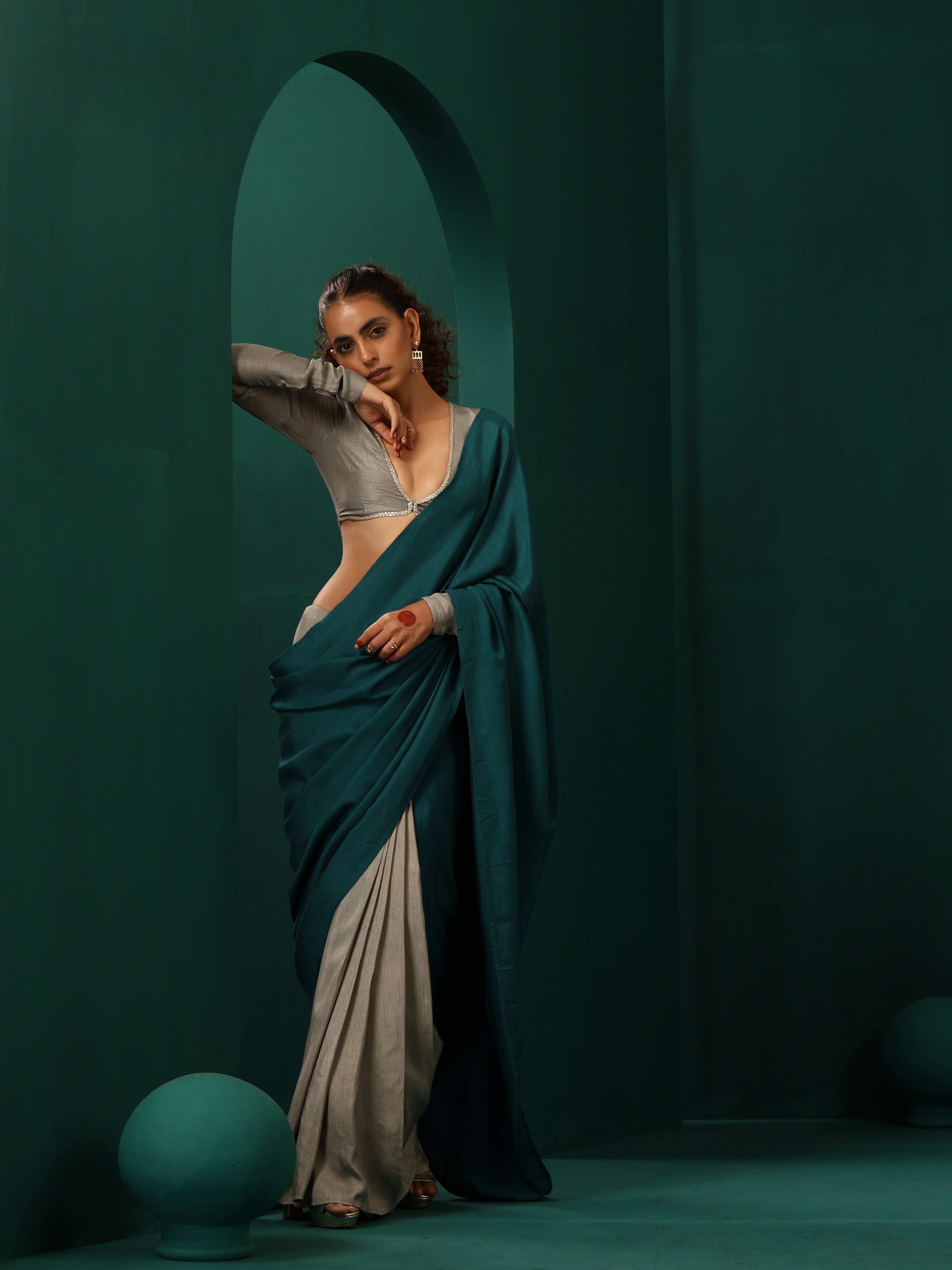 trueBrowns Teal Grey Silk Ready to Wear Saree | Grocsy