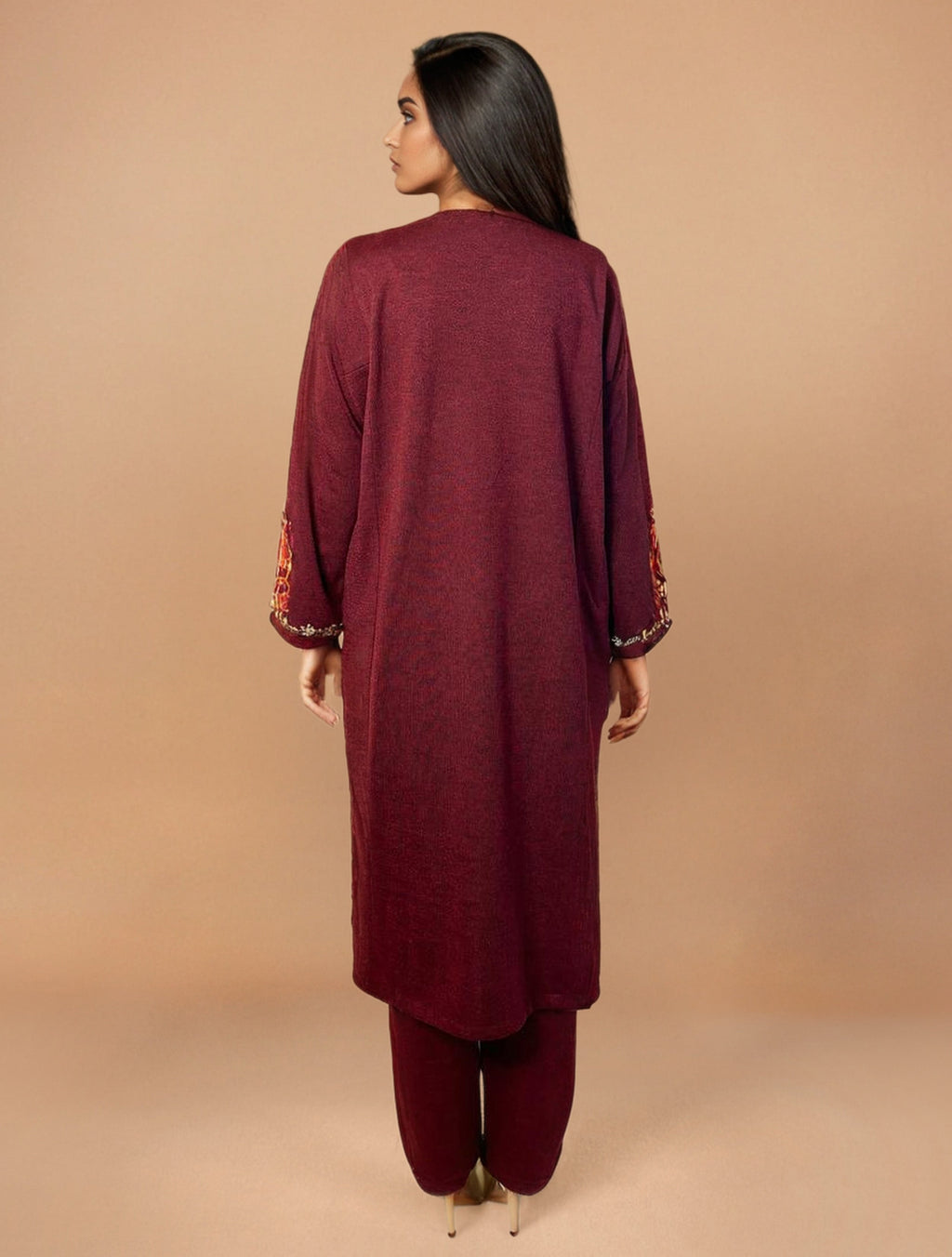 trueBrowns Maroon Embroidered Woollen Phiran Kurta Set | Grocsy