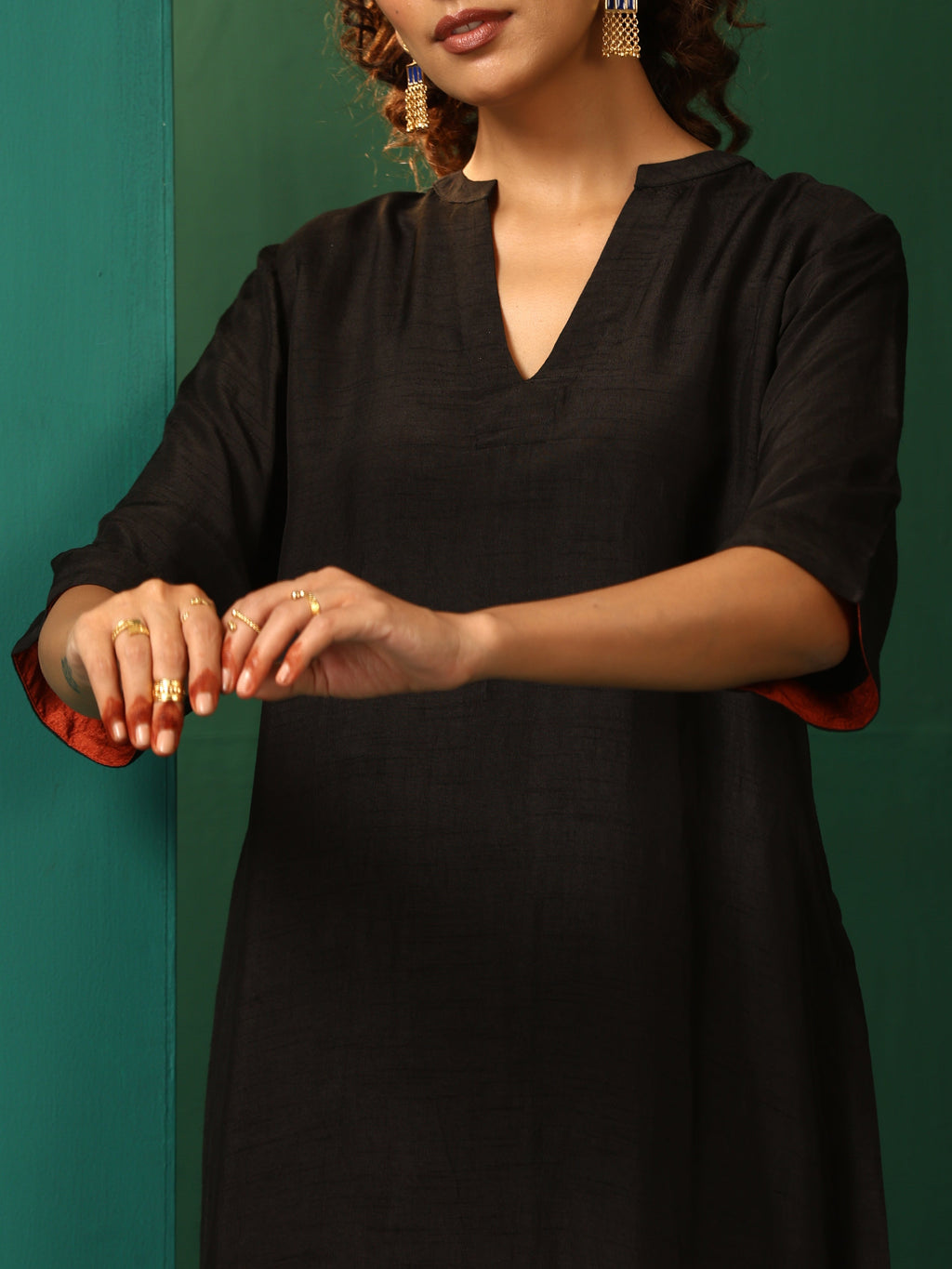 trueBrowns Black Silk High Low Kurta Pant Set | Grocsy
