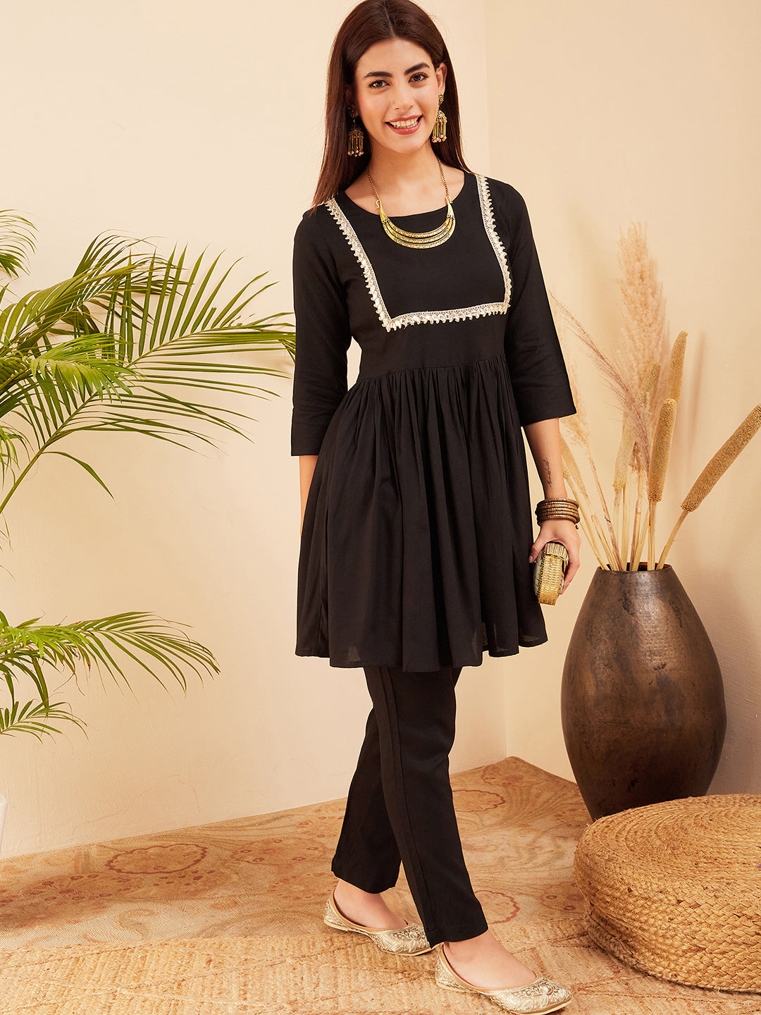 InWeave Women's Black Round Neck Square Gota Work Kurta Pant Set | Grocsy