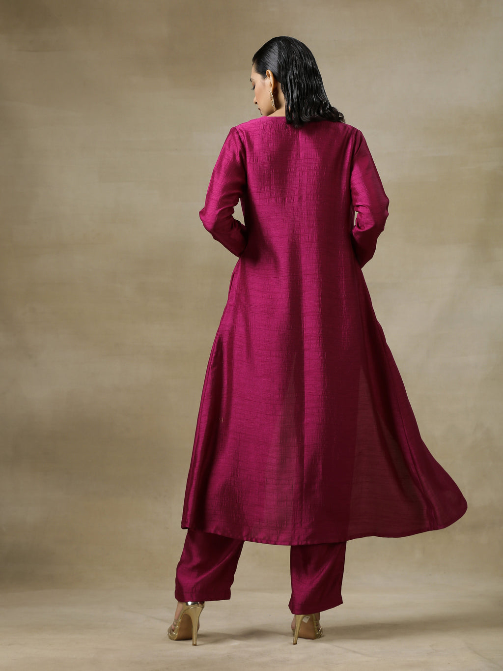 trueBrowns Purple Textured Silk Overlay Jacket Blouse Pant Set | Relove | Grocsy