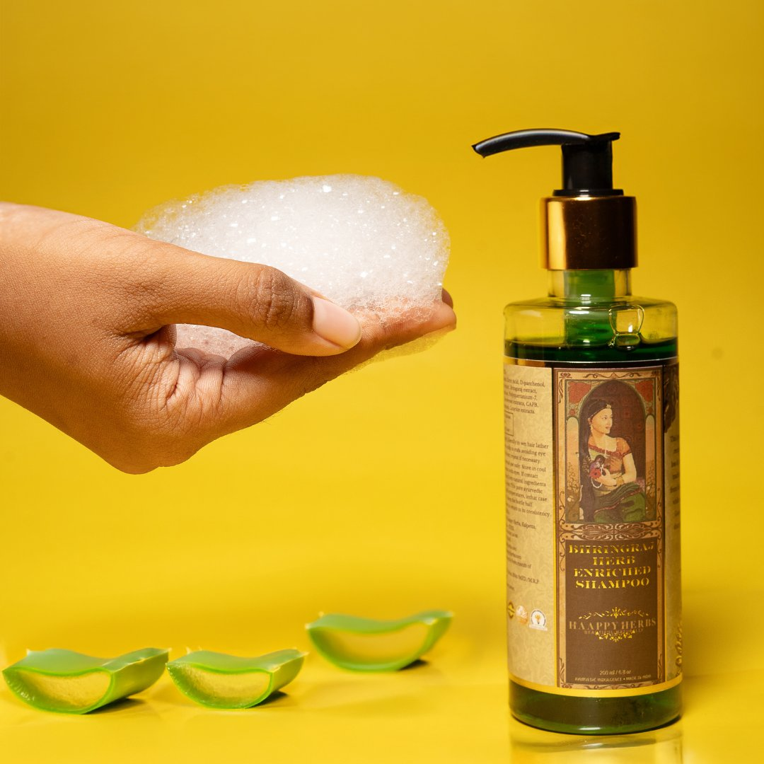 Haappyherbs Bhringraj Herb Enriched Shampoo | Grocsy
