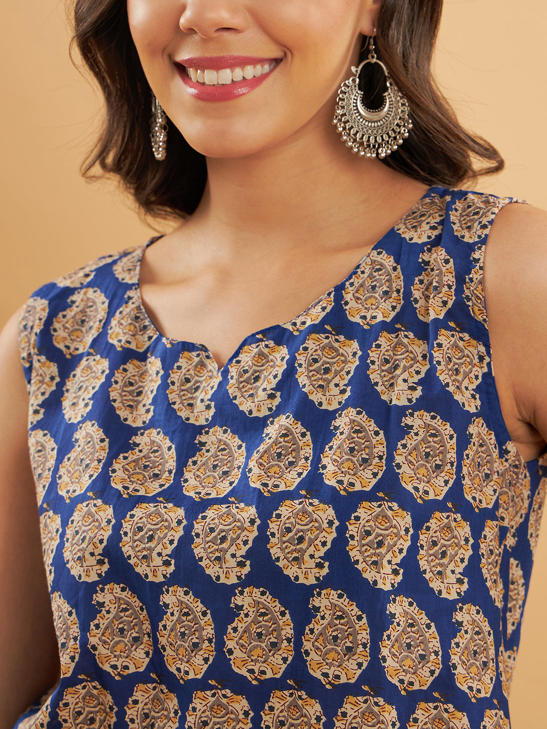 InWeave Ink Blue Small Paisley Kalamkari W/U Top | Grocsy