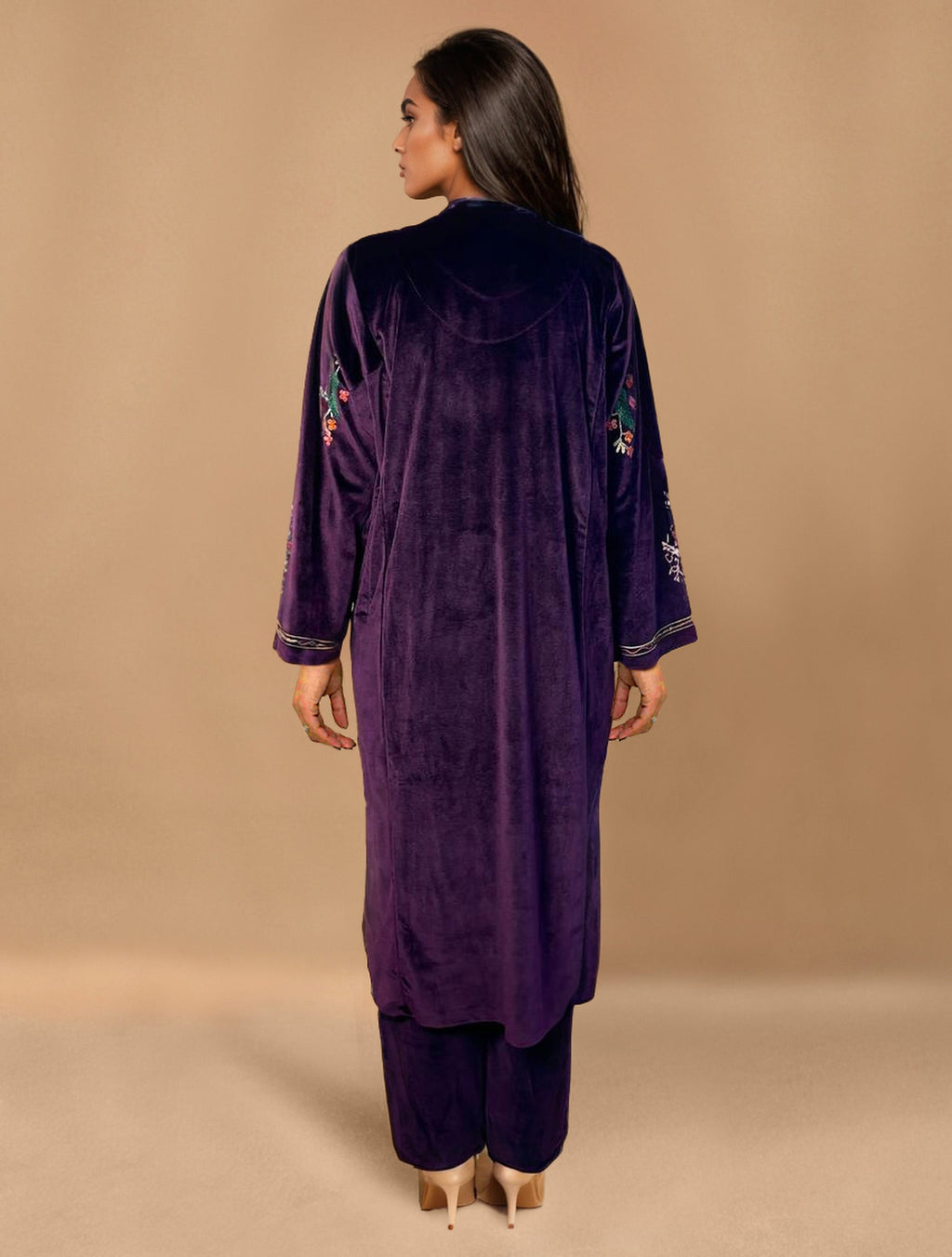 trueBrowns Wine Velvet Embroidered Kurta Set | Grocsy