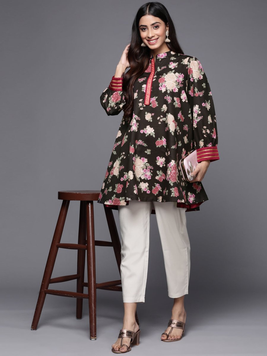 Ahalyaa Mandarin Collar Floral Print Crepe Tunic | Grocsy