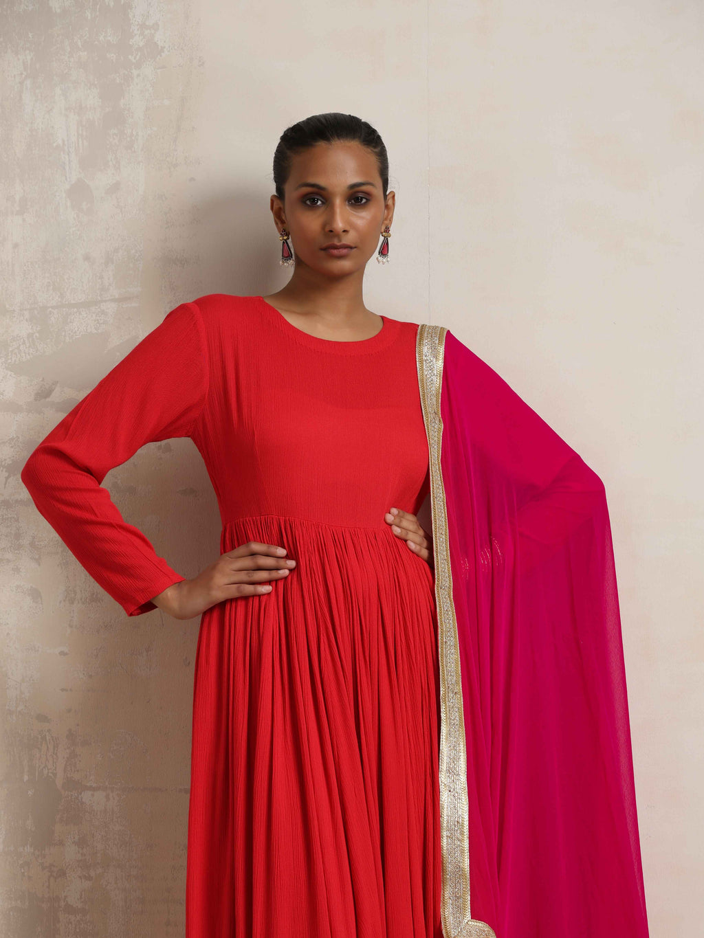 trueBrowns Red Crinkle Anarkali Kurta Pant Dupatta Set | Grocsy
