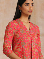 trueBrowns Flamingo Pink Overall Floral Block Print Cotton Slit Kurta Pant Set | Grocsy