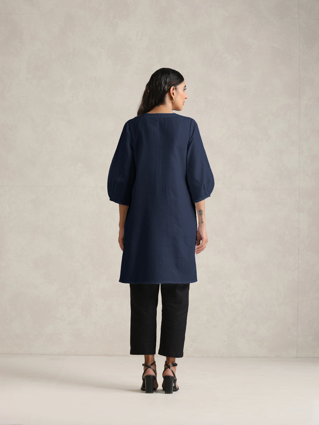 trueBrowns Blue Cotton Blend Short Kurta | Grocsy