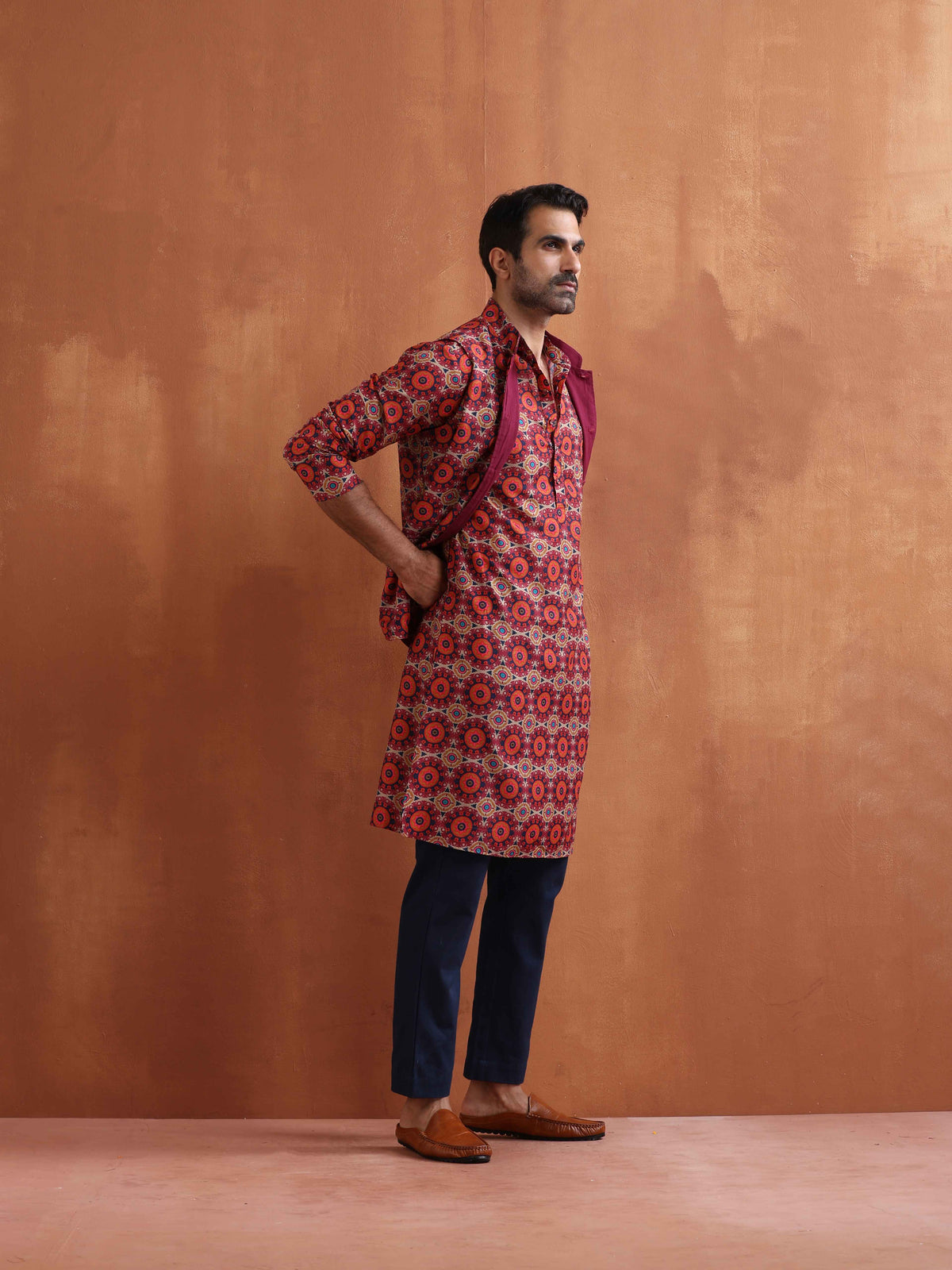 trueBrowns Men's Beige Printed Kurta | Grocsy