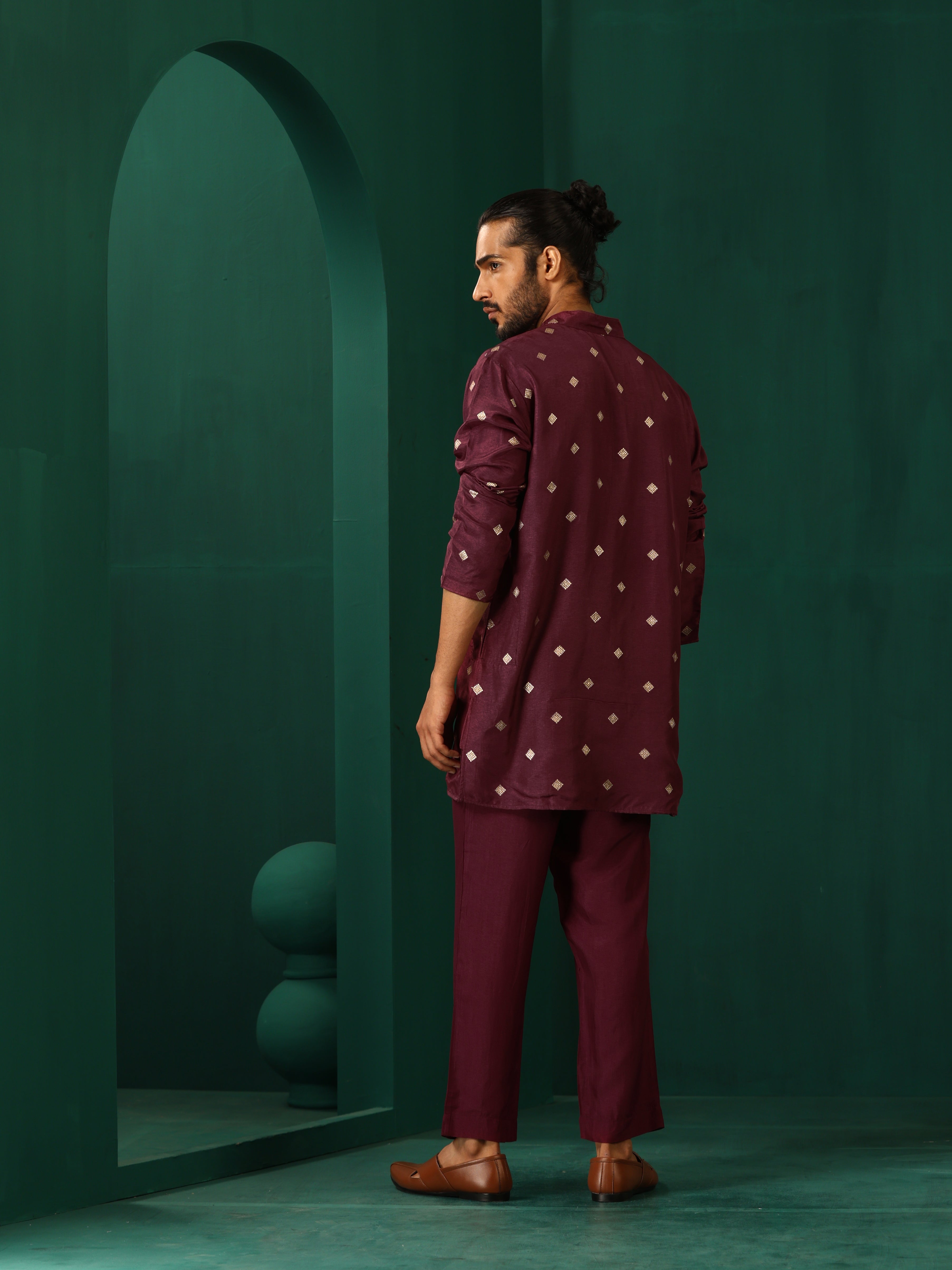 trueBrowns Men's Wine Diamond Viscose Silk Co-ord Set | Grocsy