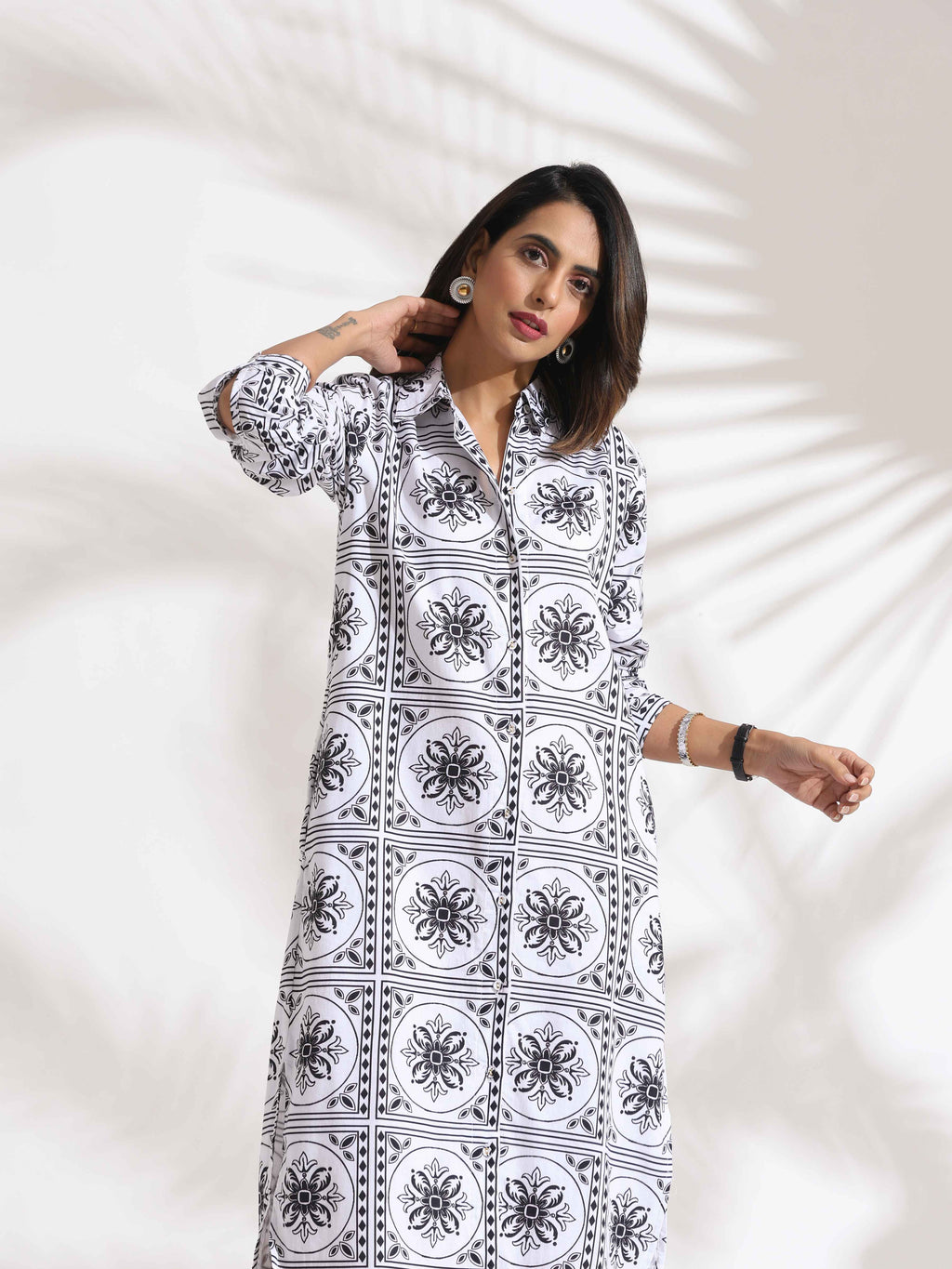 trueBrowns White Cotton Print Shirt Dress | Grocsy