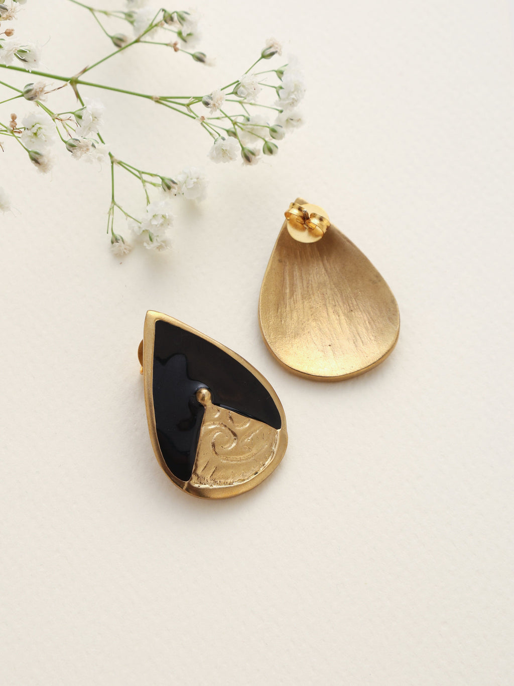 trueBrowns Brass Black Stone Drop Stud Earrings | Grocsy