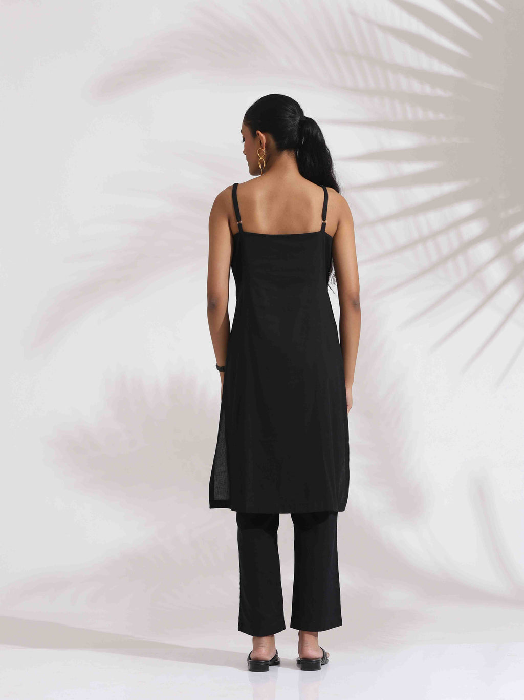 trueBrowns Black Cotton Embroidered Straight Kurta Set | Grocsy