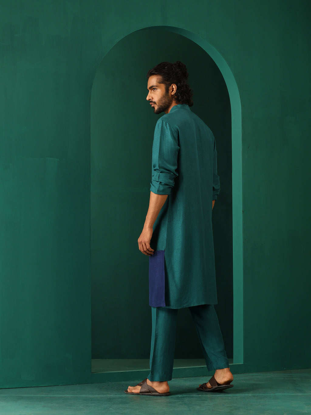 trueBrowns Men's Blue Color Block Silk Long Kurta | Grocsy