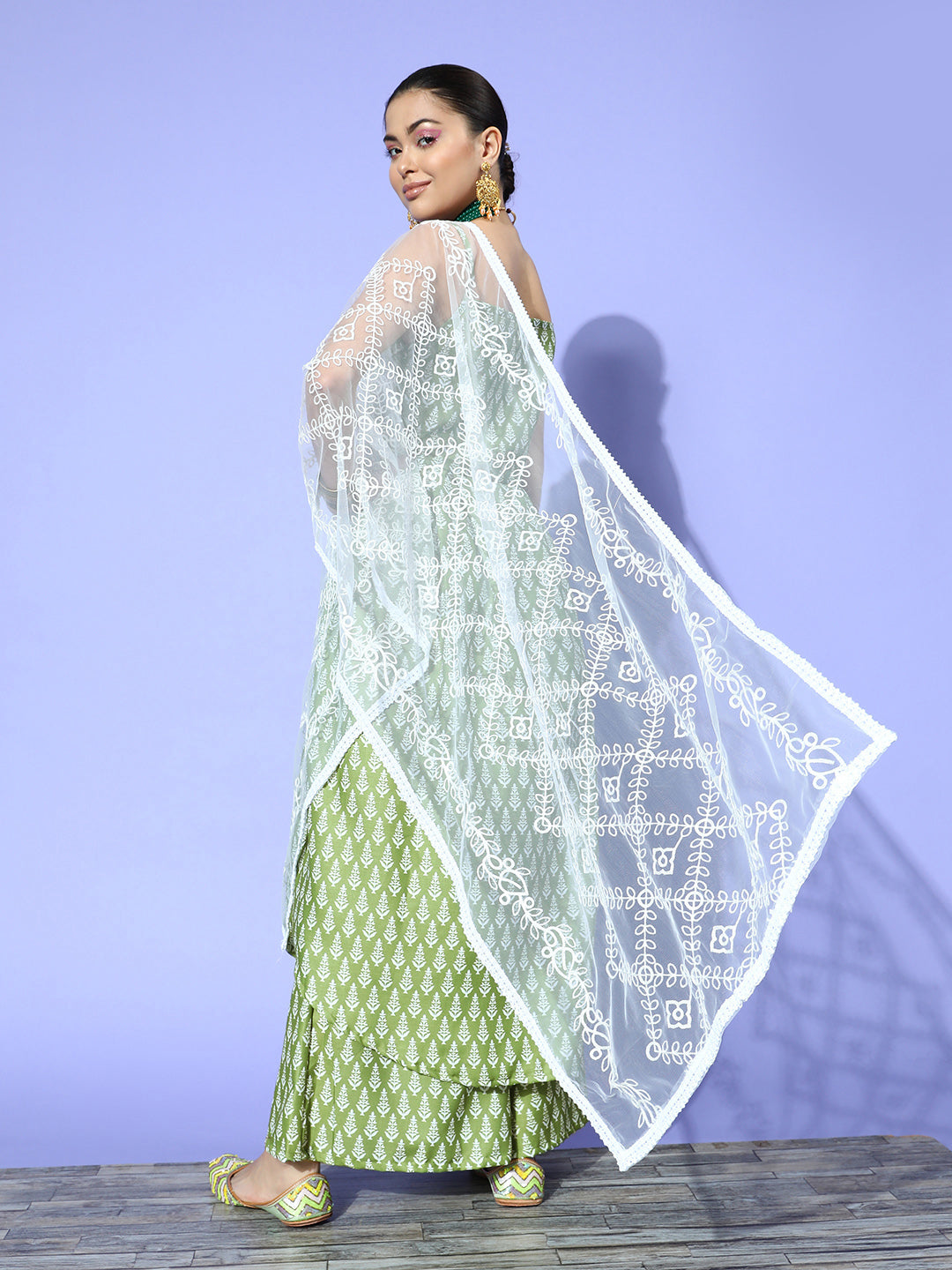 InWeave Women's Green Small Boota Print Strappy Set With Dupatta | Grocsy
