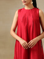 trueBrowns Maroon Textured Silk Sleeveless Kurta Pant Set | Grocsy