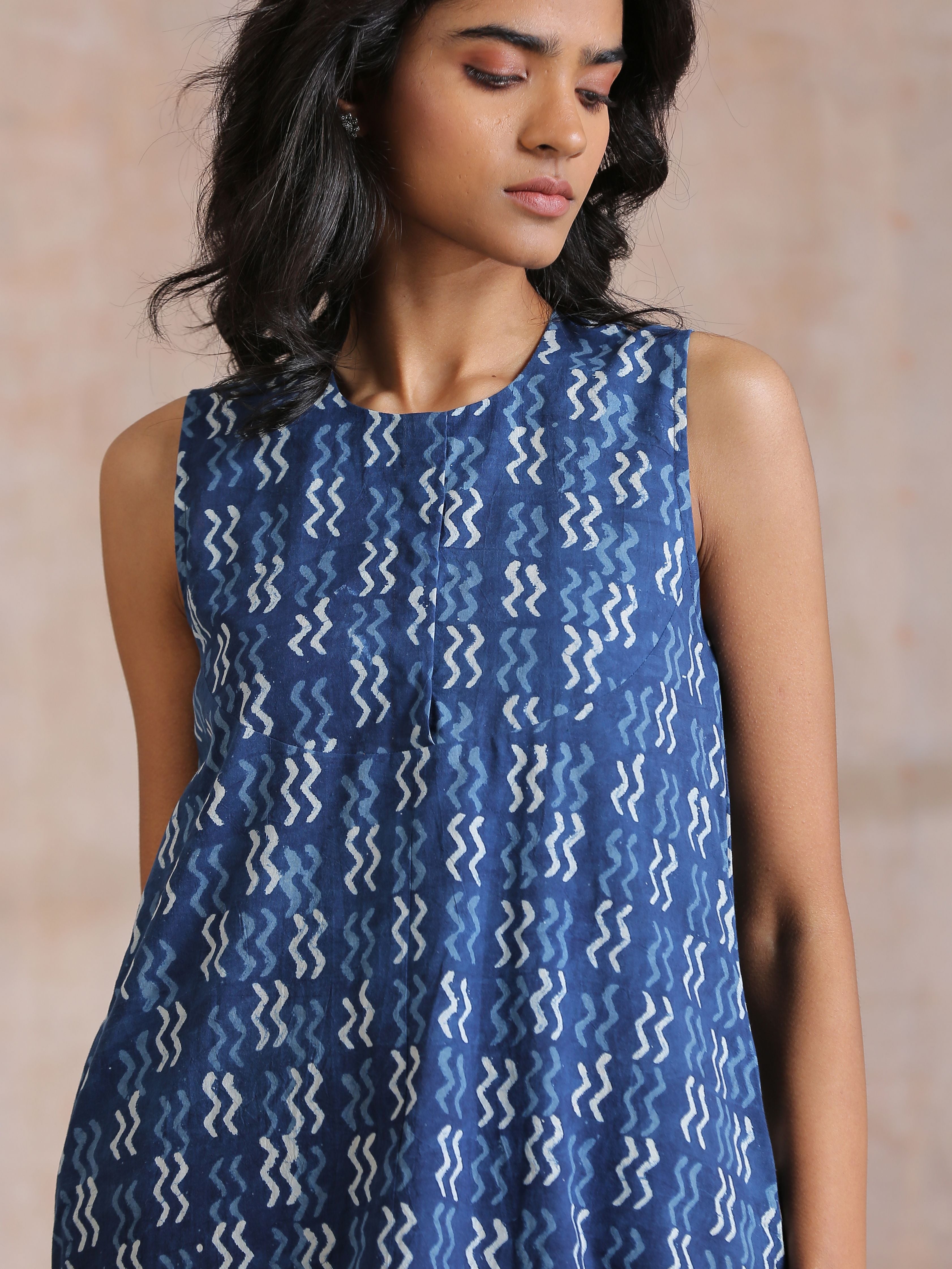 trueBrowns Indigo Dabu Zig-Zag Motifs Print Cotton Sleeveless Co-Ord Set | Grocsy