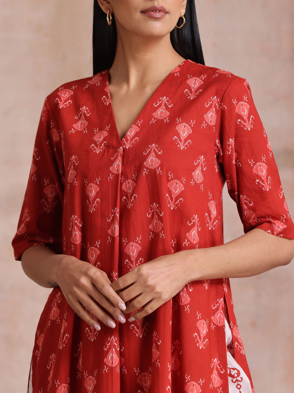 trueBrowns Red On Red Ikat Print Cotton Kurta Pant Set | Grocsy