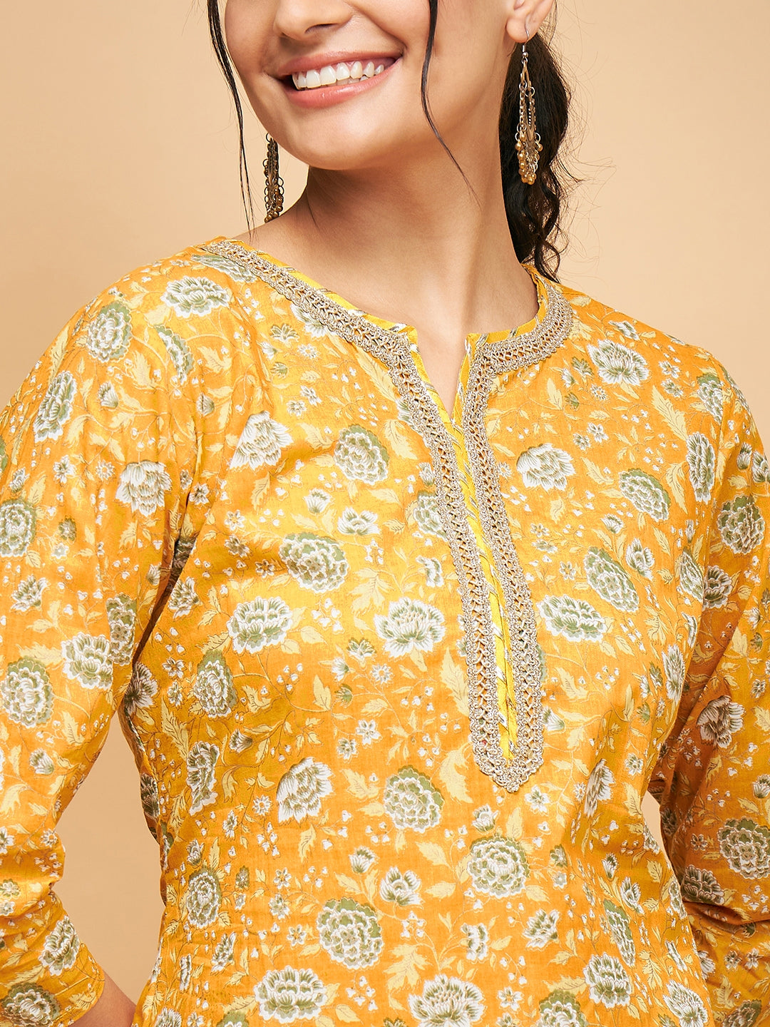 InWeave Women's Yellow Foil Print Gota Straight Kurta | Grocsy
