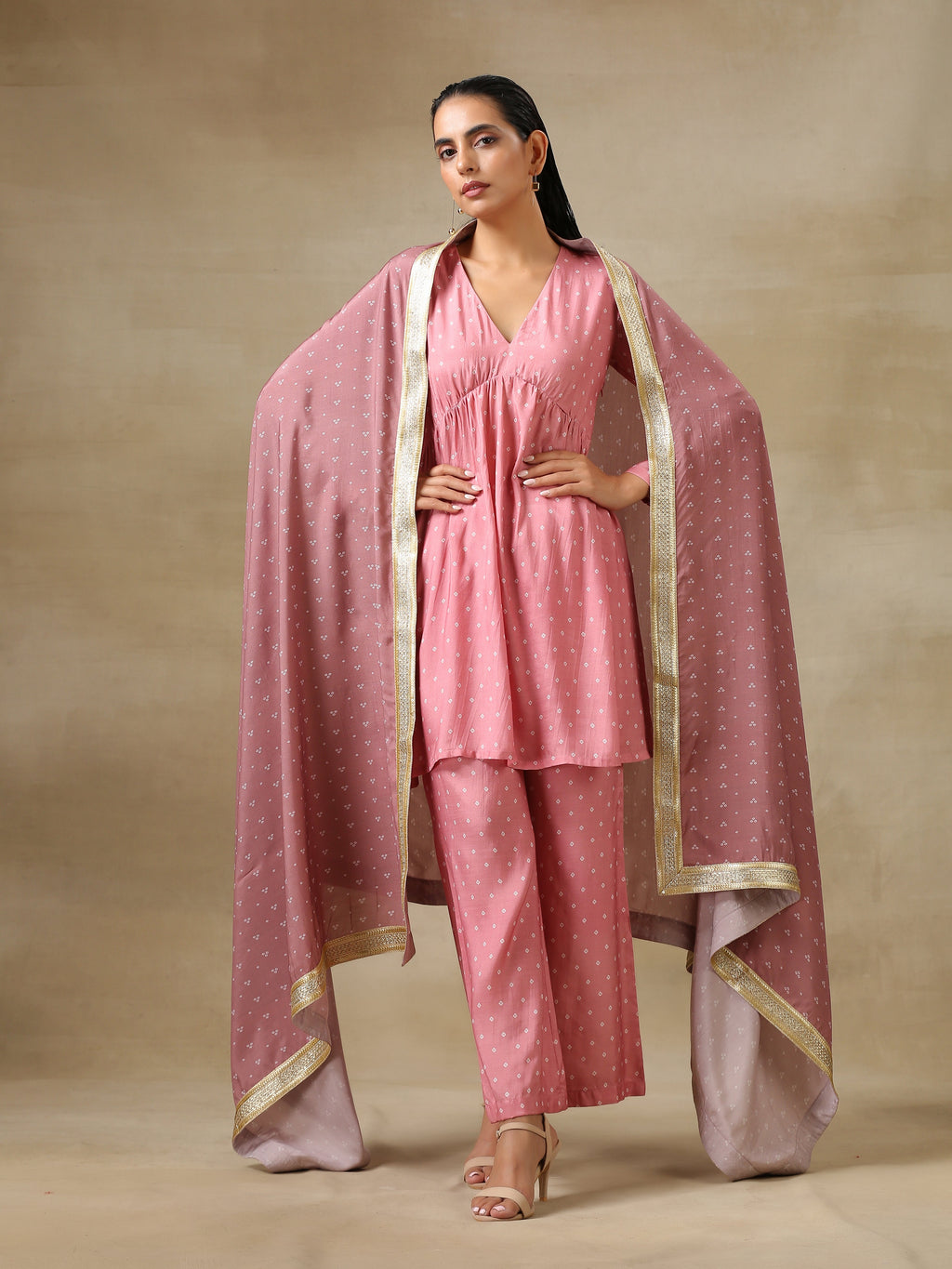 trueBrowns Light Mauve Bandhani Printed Silk Flared Kurta Pant Dupatta Set | Grocsy