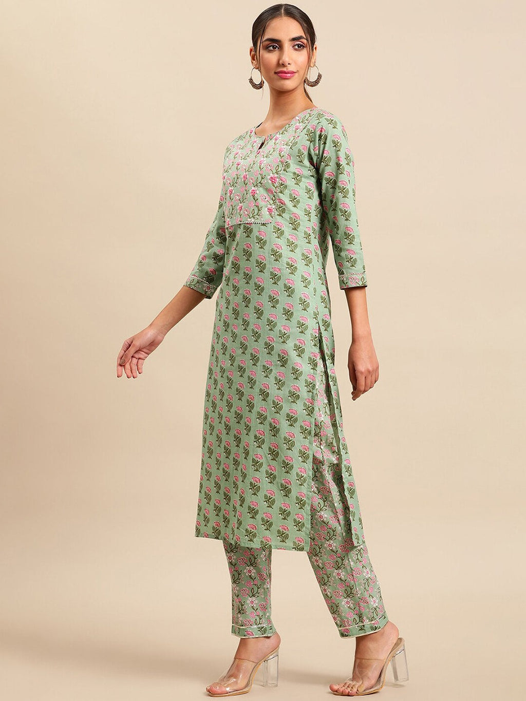 Sangria Women Floral Printed Gotta Patti Pure Cotton Kurta with Trousers & With Dupatta | Grocsy