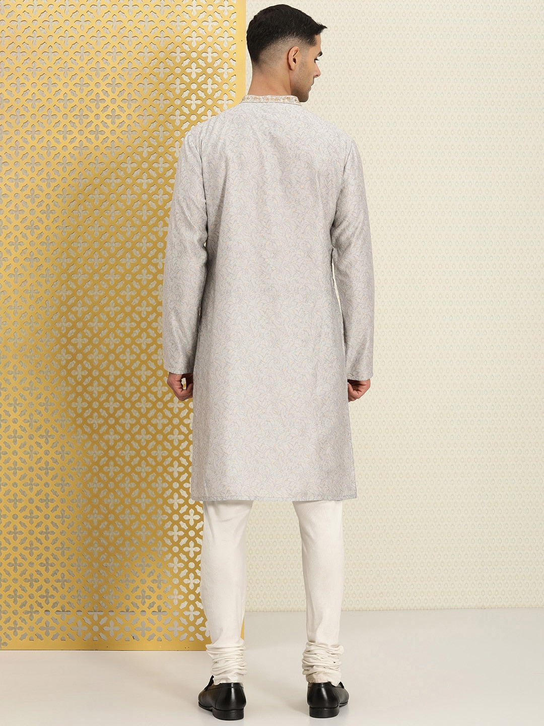 House of Pataudi Men Floral Printed Mandarin Collar Jashn Kurta | Grocsy