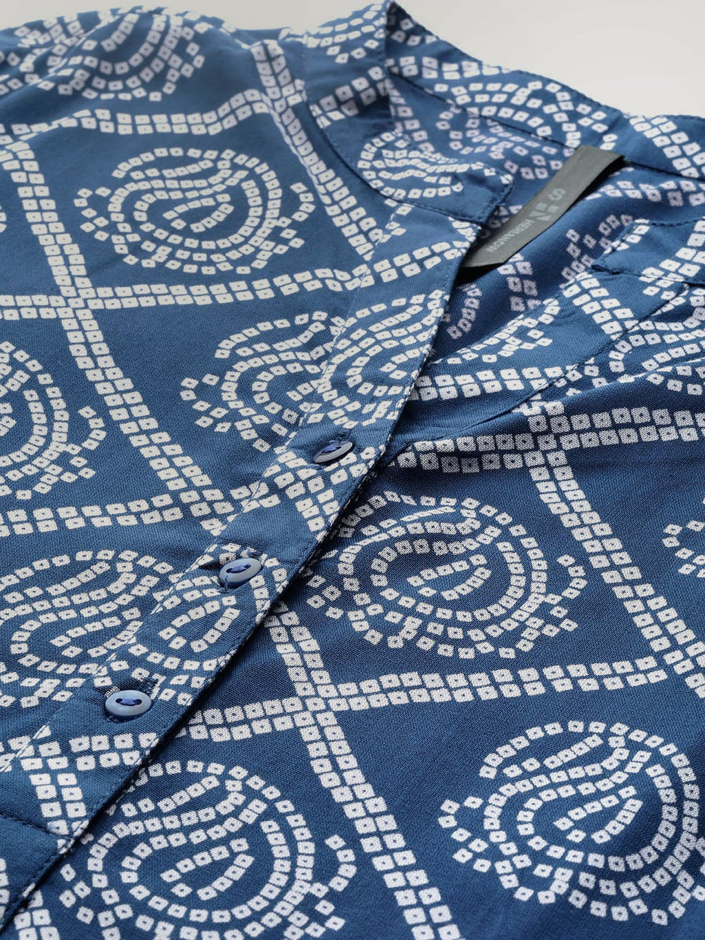 HERE&NOW Women Blue & White Geometric Printed Kurta | Grocsy