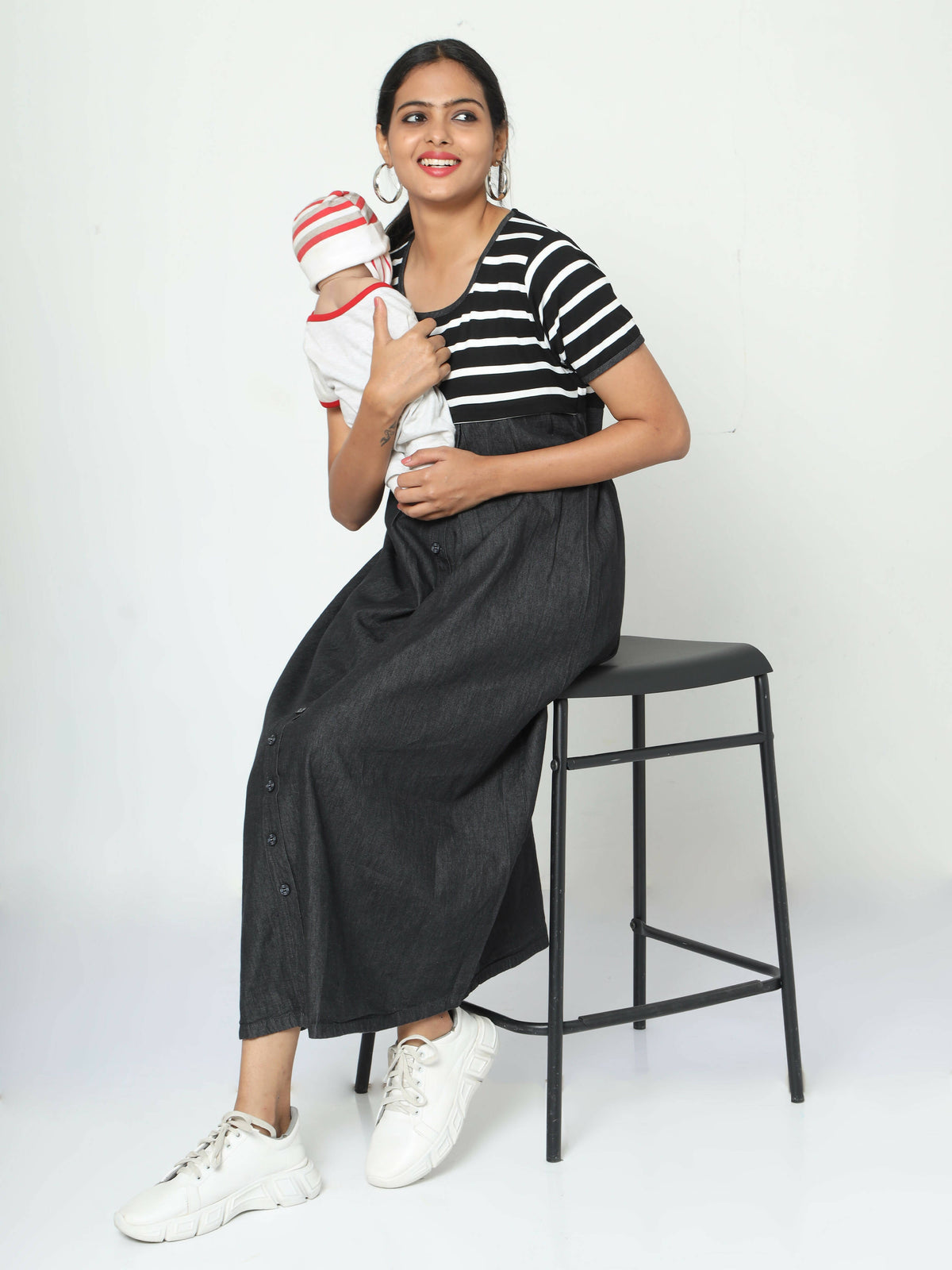 Manet Half Sleeves Maternity Dress White Striped With Concealed Zipper Nursing Access - Black | Grocsy