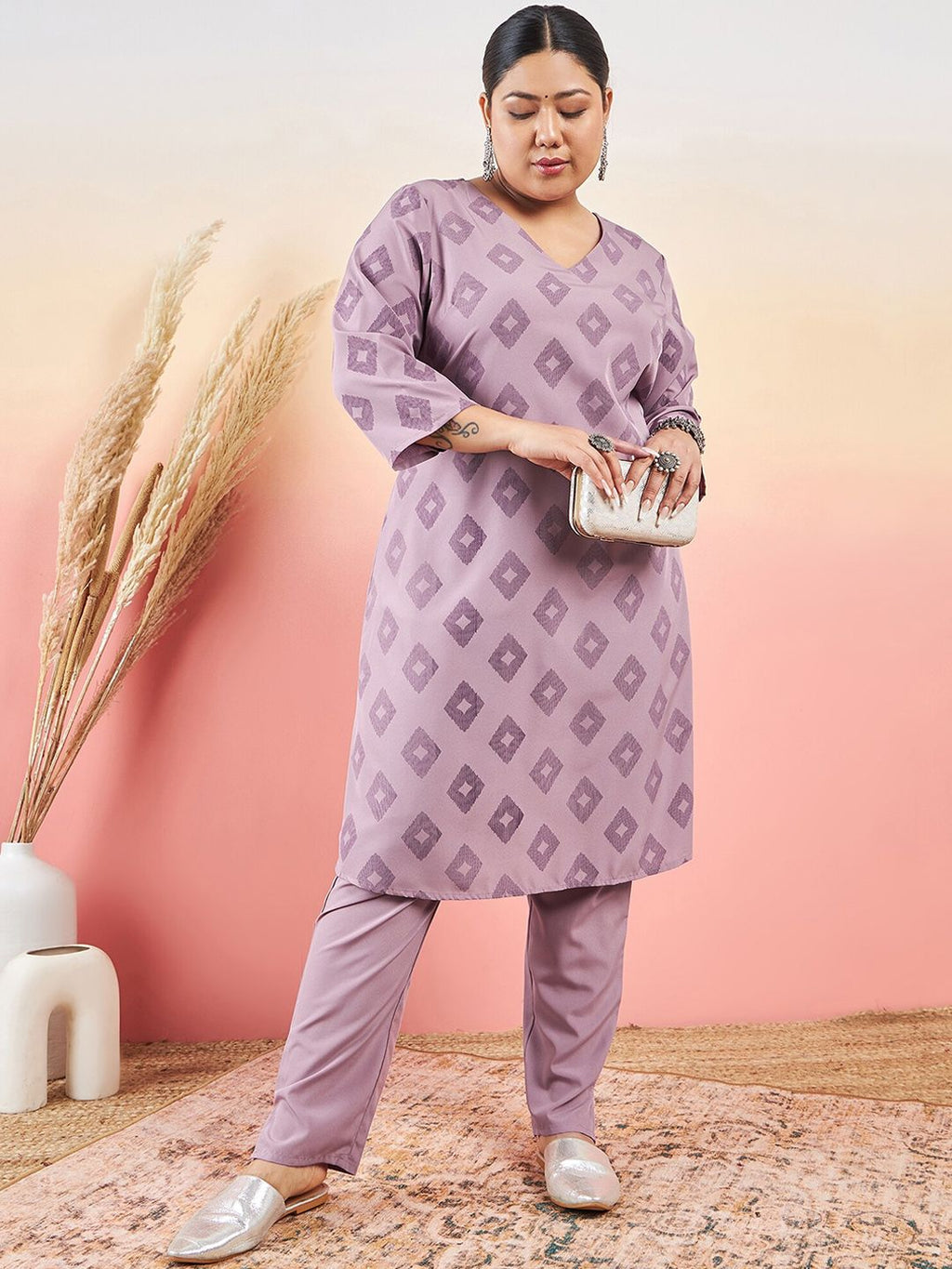 Sztori Printed V-Neck Straight Kurta With Trouser | Grocsy