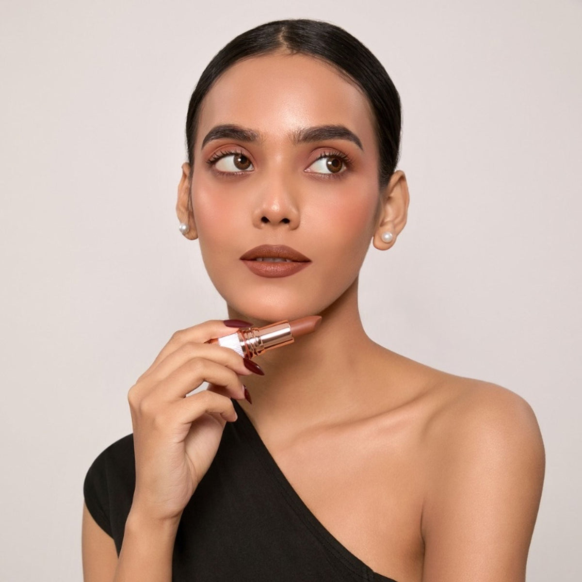 Europe Girl Silky Matte Lipstick - EG-17 Espresso | Grocsy