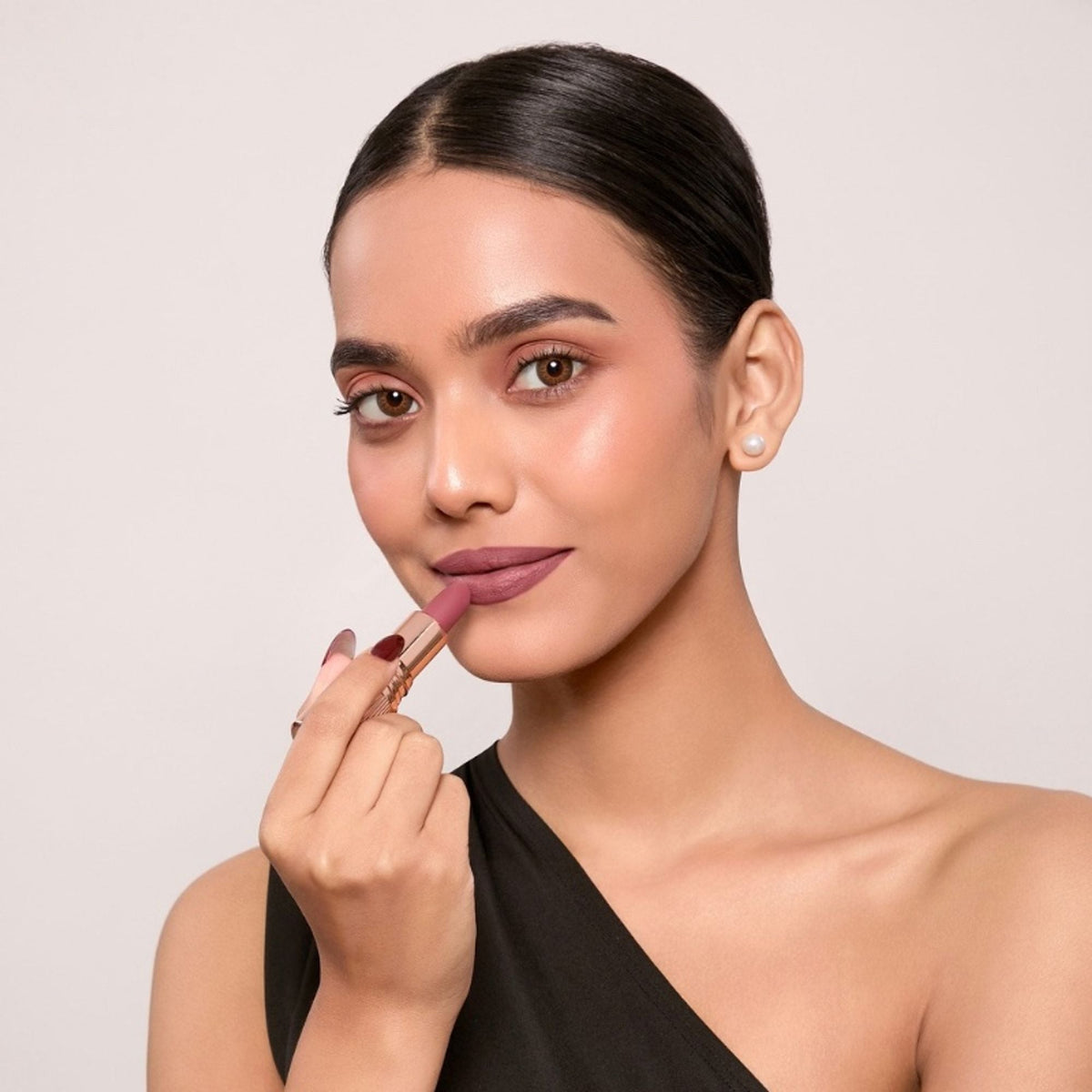 Europe Girl Silky Matte Lipstick - EG-03 Adore | Grocsy