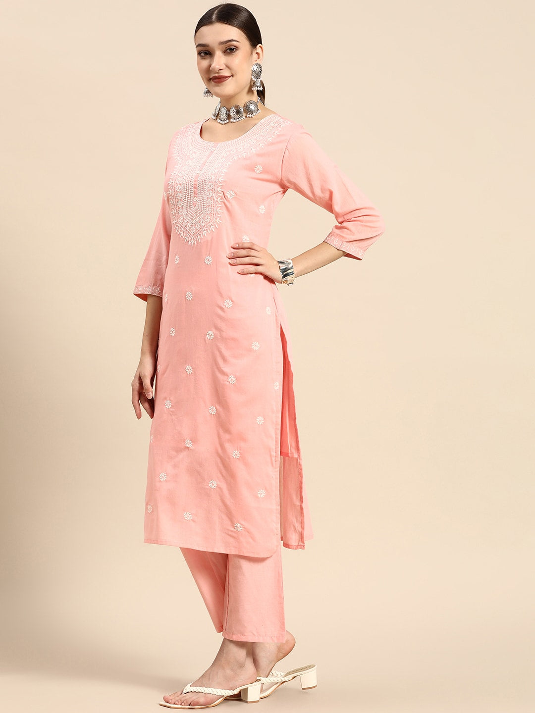 Sangria Women Pink Embroidered Thread Work Pure Cotton Kurta with Trousers & With Dupatta | Grocsy