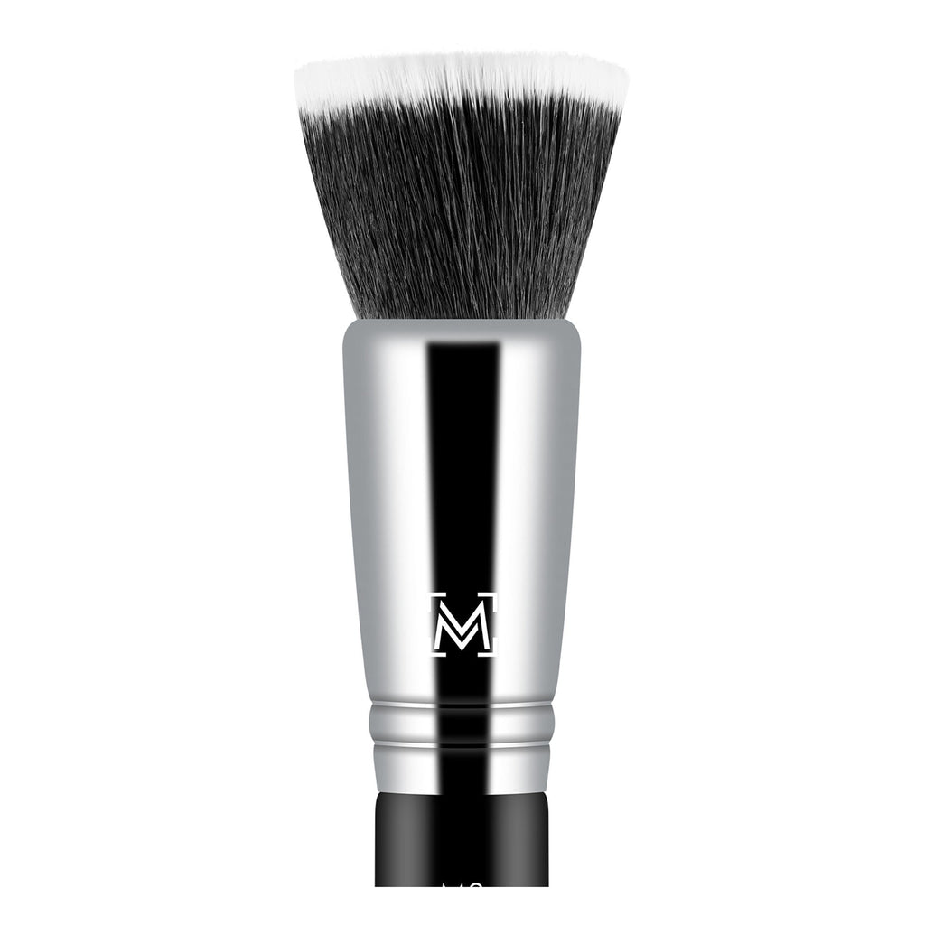 Miss Claire M3 - Foundation Blending Brush (S) - Chrome | Grocsy