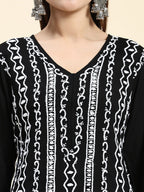 HOUSE OF KARI Ethnic Motifs Embroidered Chikankari Straight Kurta | Grocsy