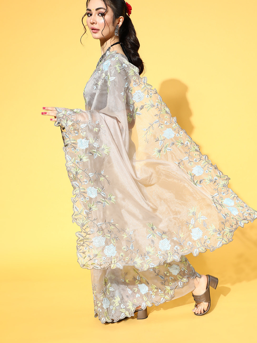 Saree Mall Solid Saree For Girls | Grocsy