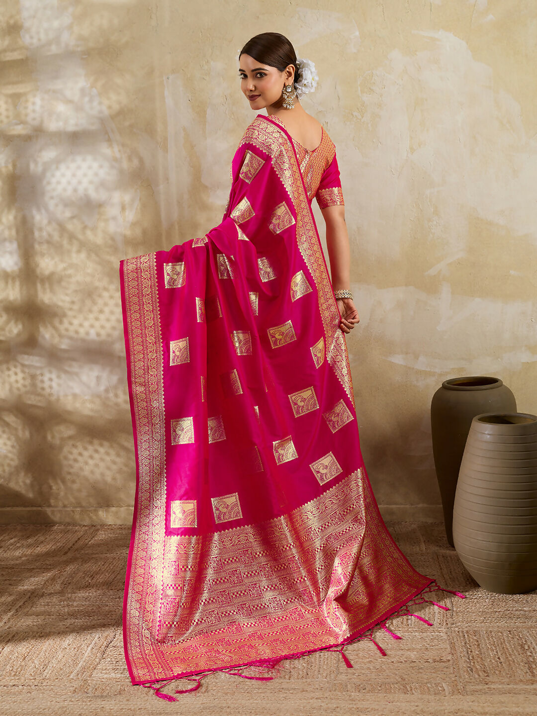 Shree Shyam Fashion Magenta Silk Blend Saree | Grocsy