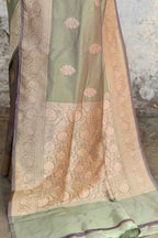 Joban Fashion Pea Green Pure Katan Pure Handloom Banarasi Silk Saree | Grocsy